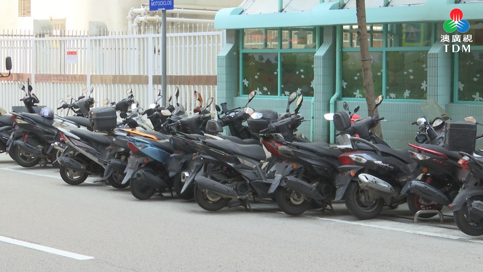 去年電單車阻礙交通6000宗  意見冀拓停車場優惠